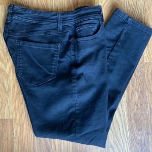 INC - Black Denim Skinny Leg Regular Fit Jeans Women’s Size 8
